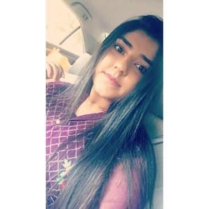 Meet your Posher, Aliza